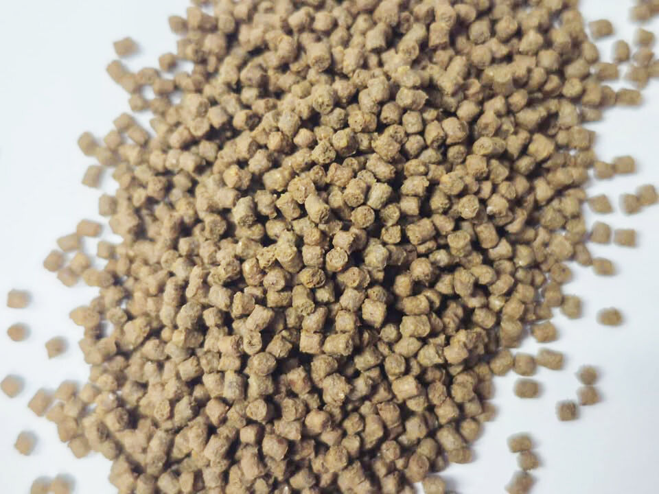 PELLET STANDARD 2mm ORZECH TYGRYSI